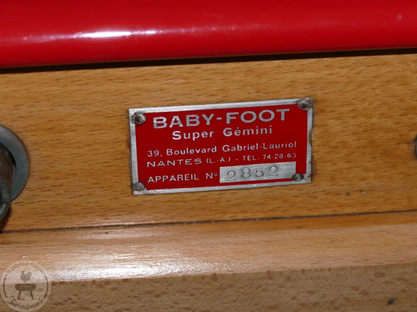 baby-foot français Petiot Super Gemini